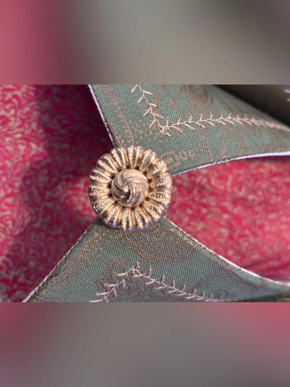 Hand Crafted Fold n’ Stitch Holiday Wreath/Table Centerpiece